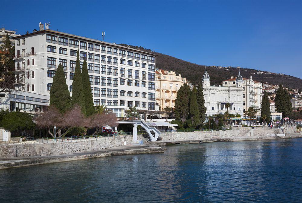 Hotel Kristal - Liburnia أوباتيا المظهر الخارجي الصورة