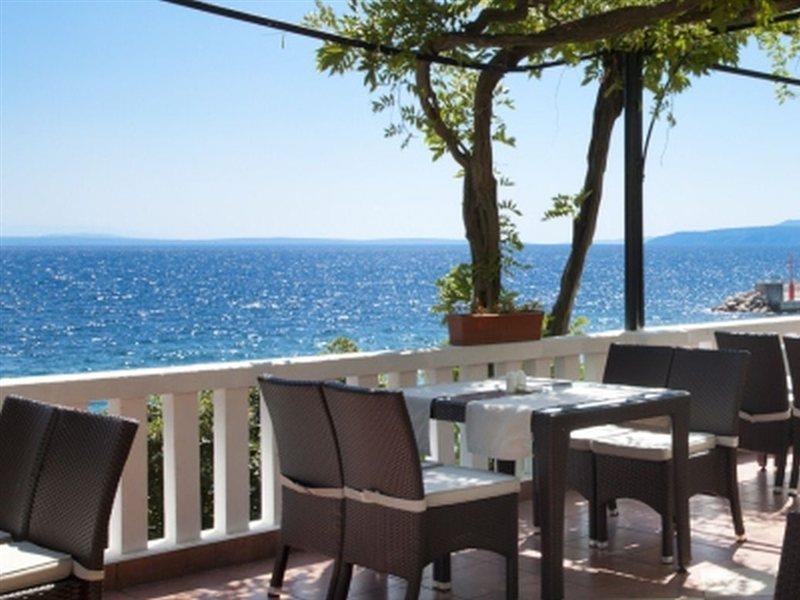 Hotel Kristal - Liburnia أوباتيا المظهر الخارجي الصورة