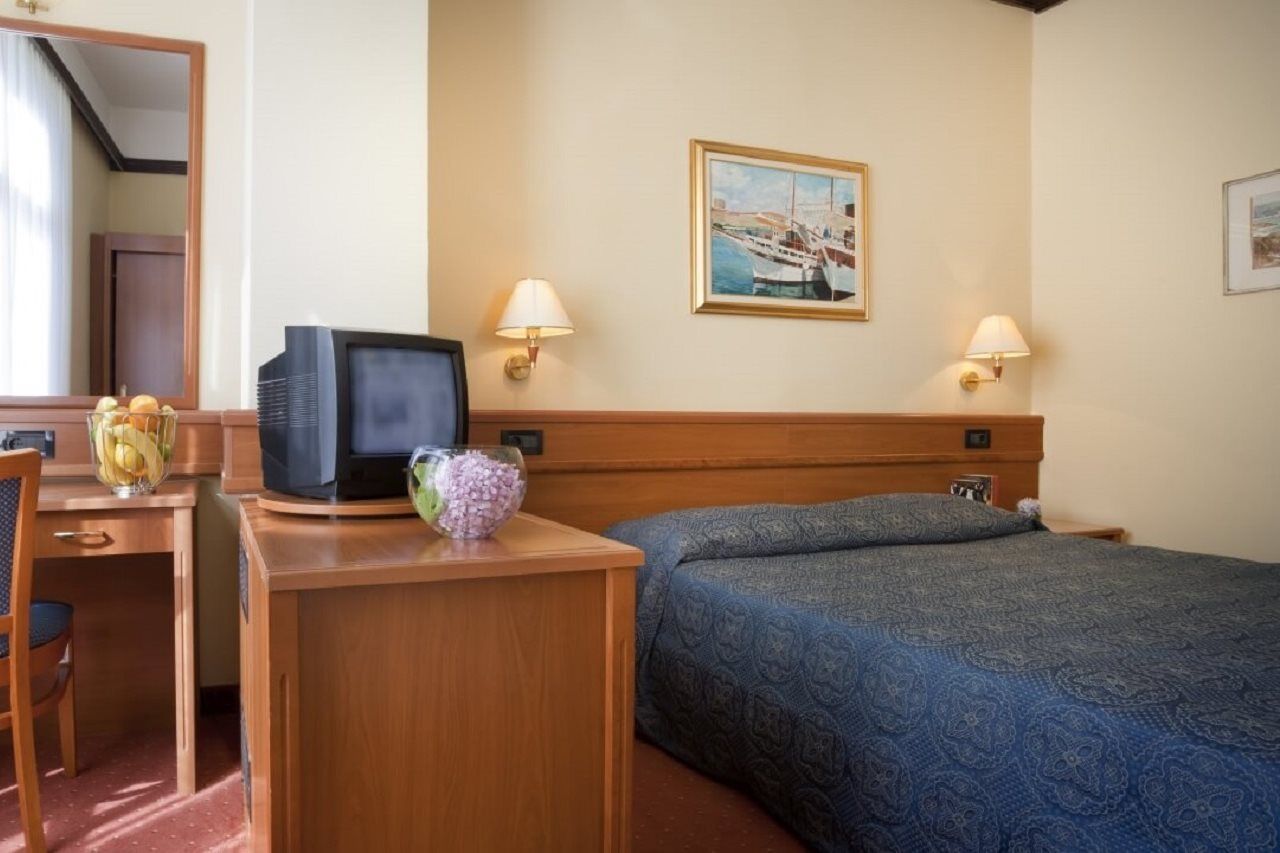 Hotel Kristal - Liburnia أوباتيا المظهر الخارجي الصورة